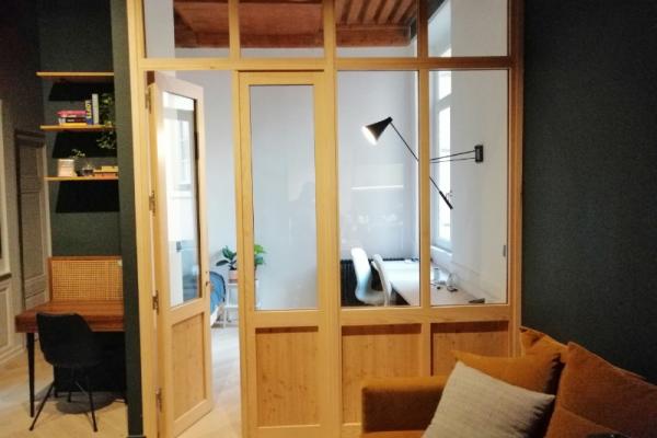 La Verrière Bois un Design exceptionnel pour une cloison de pièce intérieur - LYON 